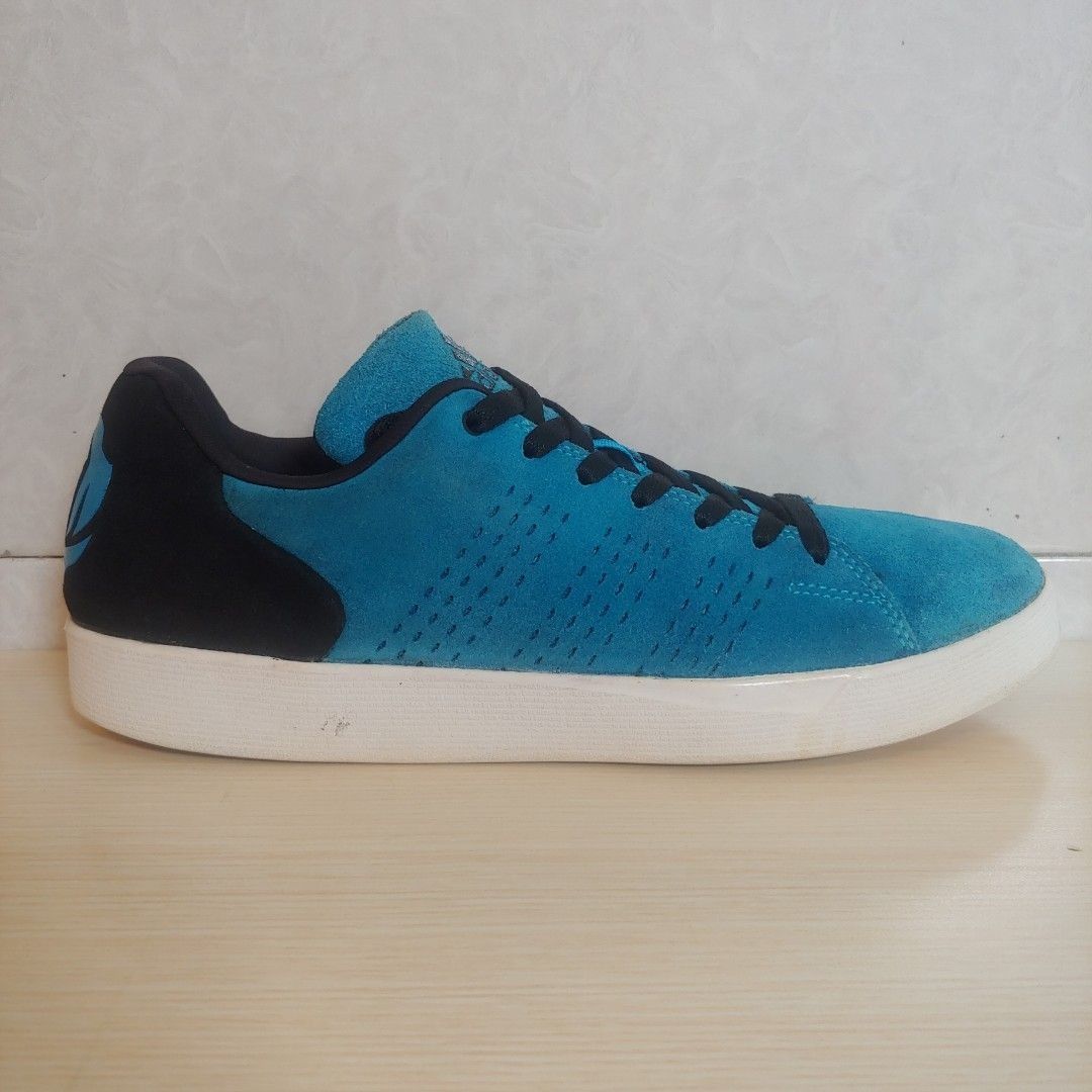 42.5 ADIDAS D ROSE LAKESHORE CASUAL ADIDAS SAMBA GAZELLE SPEZIAL STAN SMITH A4 77 SEPATU SHOES SECOND THRIFT BEKAS PRELOVED USED