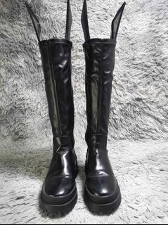 Black Knee high Round toe Leather Boots