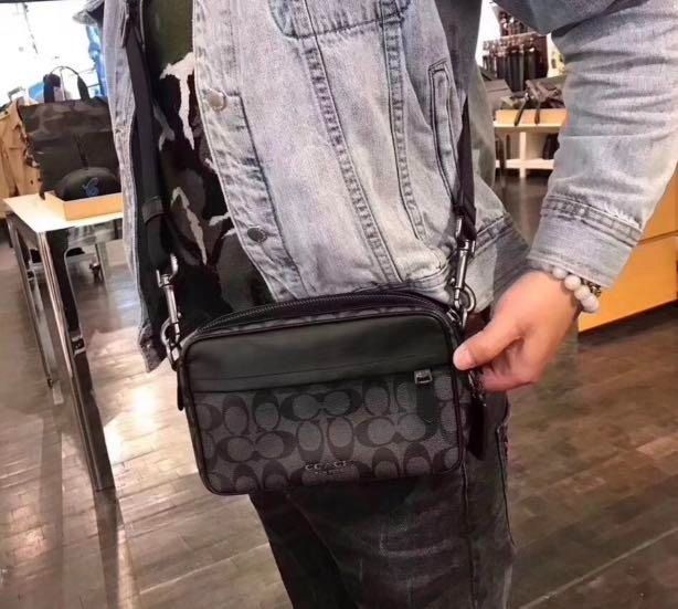 Coach Graham Crossbody In Signature Canvas Men Sling Messenger Shoulder Bag Men s Fashion Bags Sling Bags on Carousell