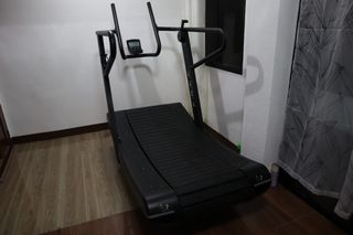 Curved treadmill+