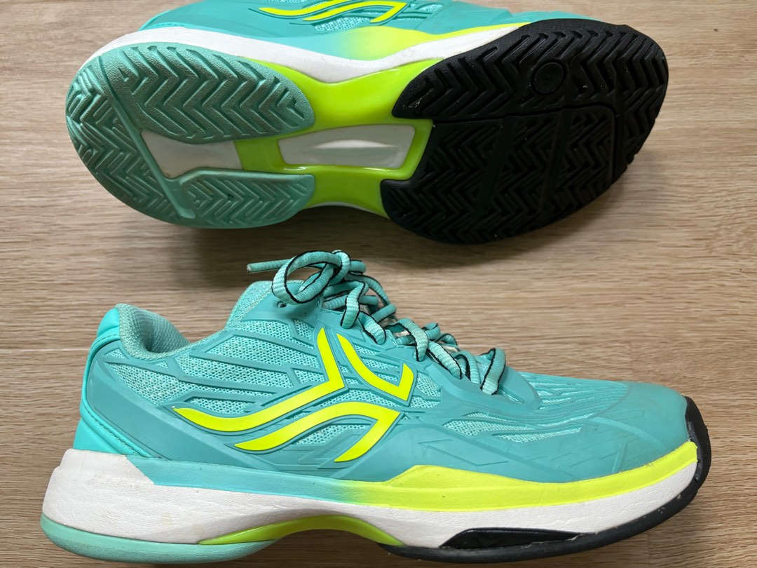 Asics gel rocket 8 decathlon hotsell