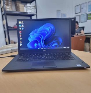 Dell Slim Laptop / Core i5 7Th Gen