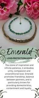Emerald dainty bracelet