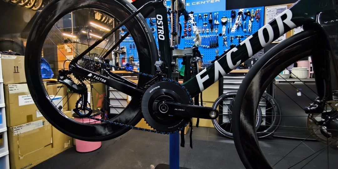 Factor Ostro Vam V1 Racing Green, Sports Equipment, Bicycles & Parts ...