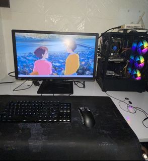 Gaming PC Set with peripherals