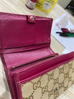 Gucci (original) magenta color  wallet