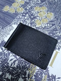 LV black leather Wallet