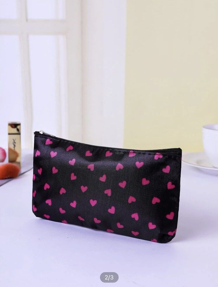 Makeup pouch (Category: Purses & Pouches) located in Singapore. Submitted by sweetiewhite5 (Listing ID 1303202668, Image 1). Description: Brand new in condition Brought in Thailand Material and quality is good. I have 4pcs please pm me if you want it..