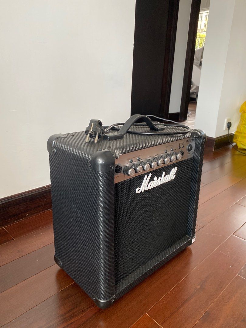 Marshall MG15CFX guitar amplifier 15Watt MG Combo Amp, 音響器材, Soundbar