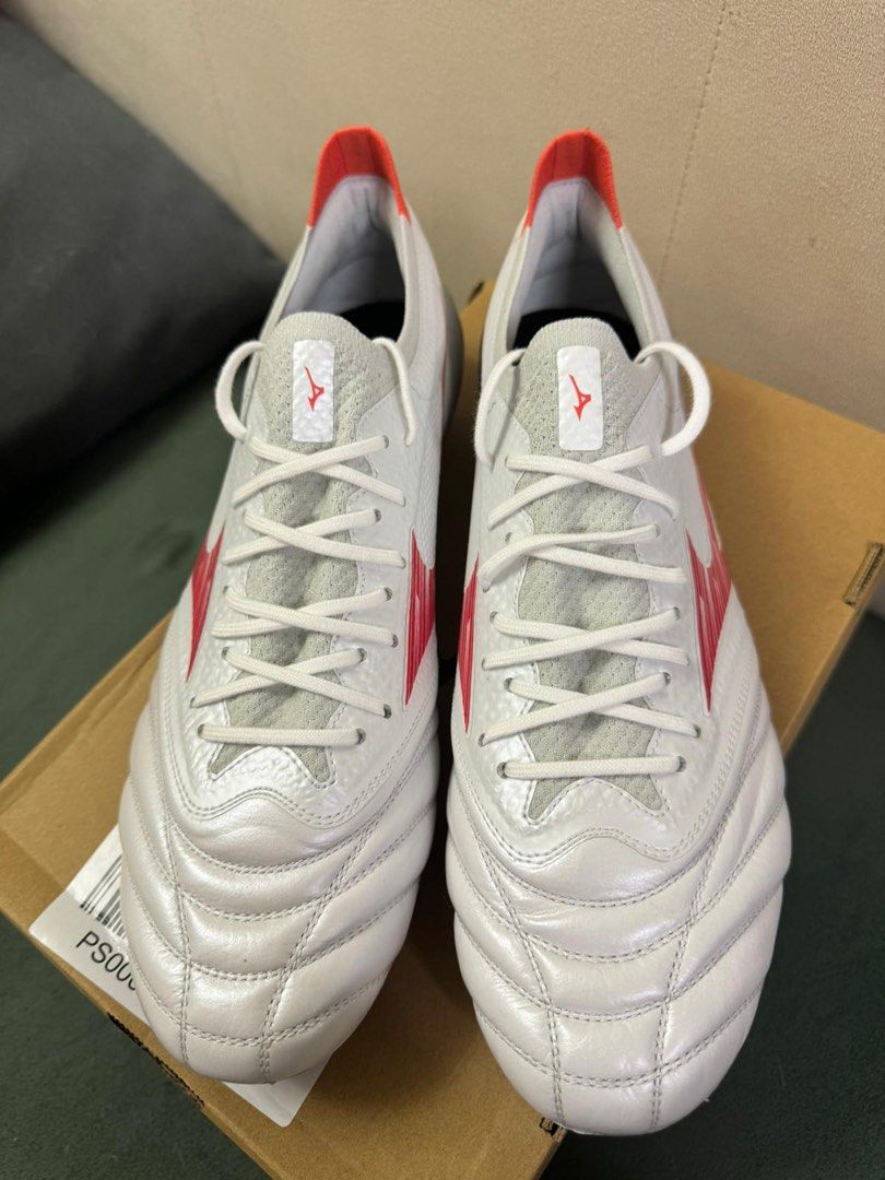 Mizuno morelia neo4 beta elite size 43 Carousell