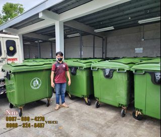 mobile trash bin 1100 liters