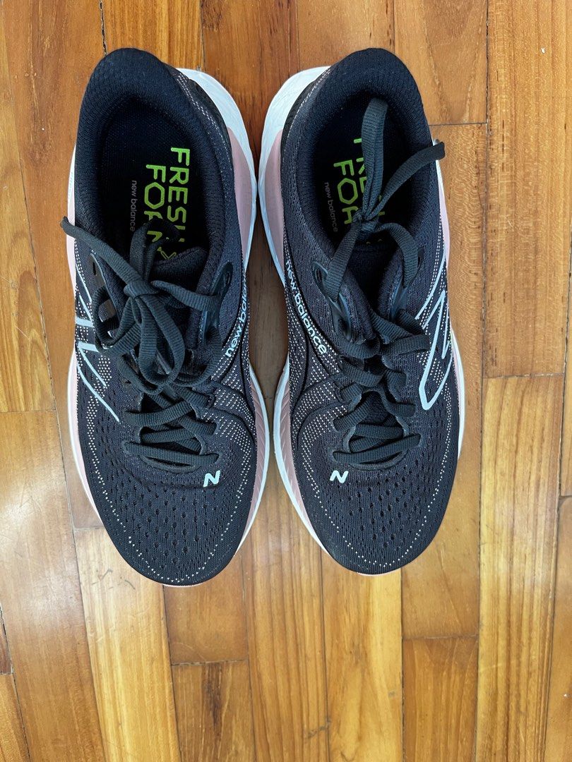 Shoe 7.5 eu 2025