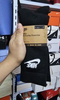 Nike everyday essential socks Black