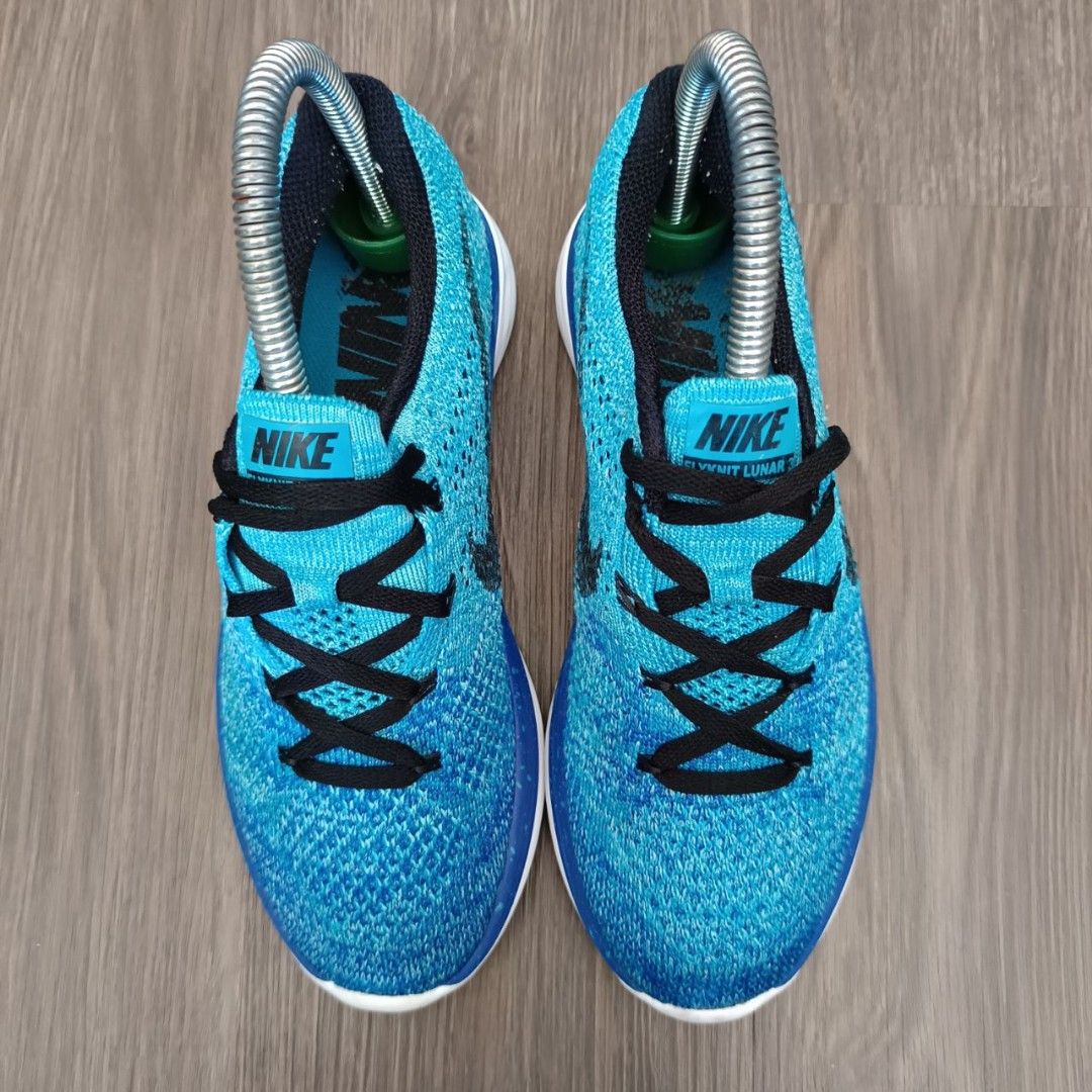 nike flyknit lunar blue