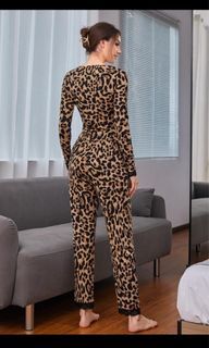 Quality leopard set sleepwear