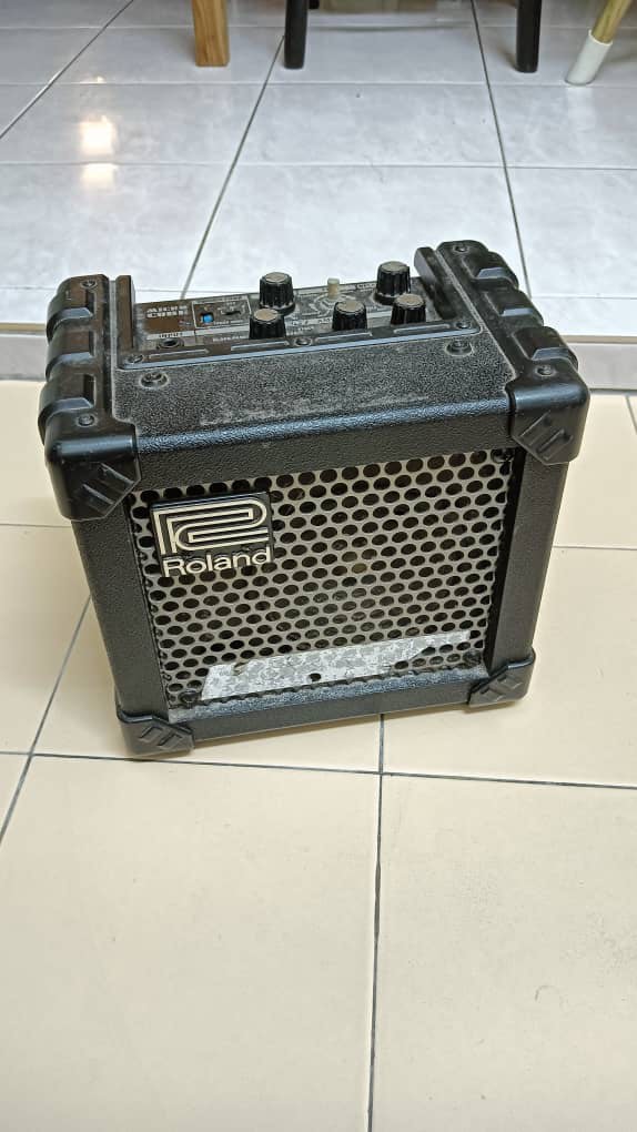 Roland Microcube, Audio, Soundbars, Speakers & Amplifiers on Carousell