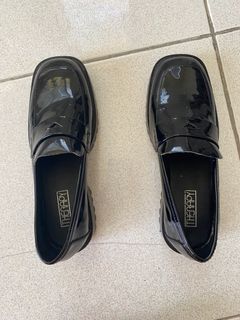 Royce Penny Loafers Black High Shine