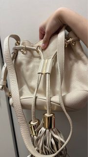 （分類：）位於 。 由 _miki__0 提交（商品編號 1303167981，圖片 1）。簡介： 。