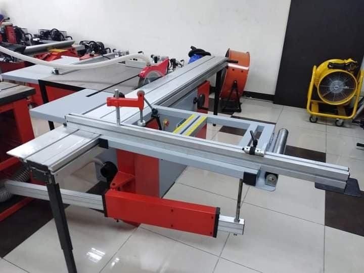 Sliding Panel Saw, Commercial & Industrial, Industrial Equipment on ...