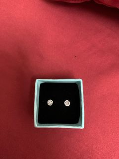 (Category: ) located in . Submitted by leyun (Listing ID 1303225534, Image 1). Description: .