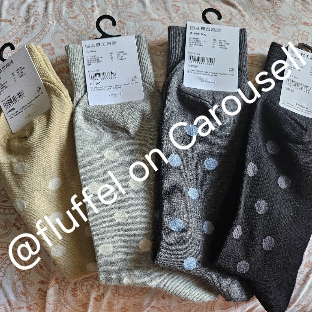 Uniqlo Dotted Socks (Category: Shoe inserts & accessories) located in Mandaluyong City. Submitted by fluffel (Listing ID 1303124923, Image 2). Description: •Uniqlo Dotted Socks available in the following colors: - 03 Gray - 08 Dark Gray - 09 Black - 32 Beige •Only 1 pair per color is available. •Original price is Php 200 (as seen on tag), now selling for only Php 180 each. •Take all price is Php 600. •Guaranteed brand new and original as it is di