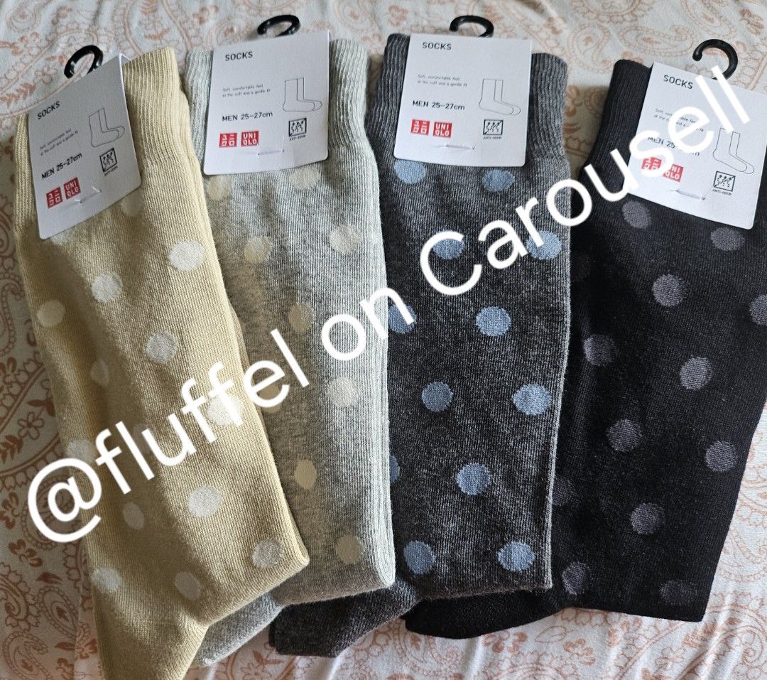 Uniqlo Dotted Socks (Category: Shoe inserts & accessories) located in Mandaluyong City. Submitted by fluffel (Listing ID 1303124923, Image 1). Description: •Uniqlo Dotted Socks available in the following colors: - 03 Gray - 08 Dark Gray - 09 Black - 32 Beige •Only 1 pair per color is available. •Original price is Php 200 (as seen on tag), now selling for only Php 180 each. •Take all price is Php 600. •Guaranteed brand new and original as it is di