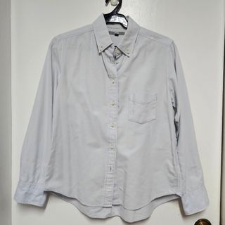 Uniqlo Pale Blue Oxford Long Sleeved Top