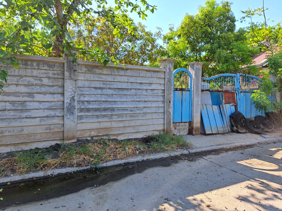(Category: ) located in . Submitted by remax.portfolio (Listing ID 1303127035, Image 1). Description: .