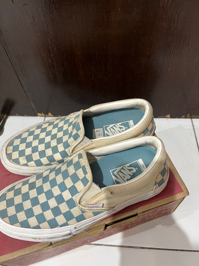 Vans Pro Slipon Checkerboard Adriatic Blue 7 5US Fesyen Pria Sepatu Sneakers di Carousell