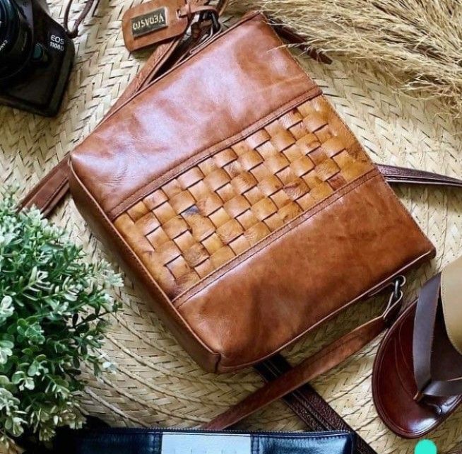 Vedasto leather goods best sale