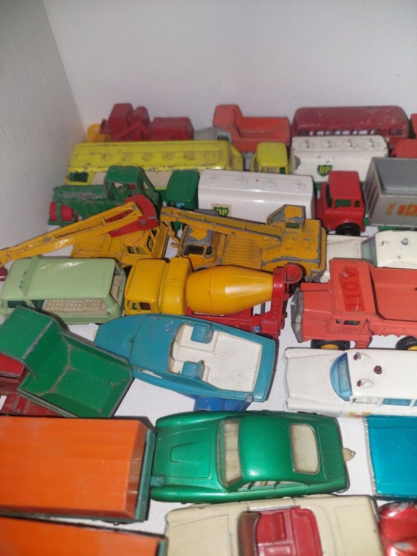 Vintage 60s Matchbox Lesney England regular wheels (Category: Vehicle & Diecast Models) located in Manila. Submitted by retrotoycollections (Listing ID 1302290404, Image 2). Description: 1000 and up each.
