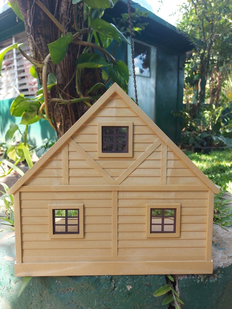 1985 Sylvanian Families Vintage Country Cottage (Category: Figurines & Statues) located in Angono. Submitted by lpsflover (Listing ID 1303313293, Image 2). Description: In good condition. With box. Roof is in good condition, no peeled parts. House may have minimal signs of shelf wear. With box. Not in production or circulation anymore. Hard to find and complete. Manage your expectations on used, vintage items. Not played with, just displayed. Pay