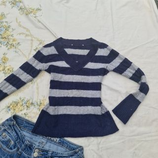 90s y2k stripe longsleeve soft grunge knitted blue and gray fitted sweater