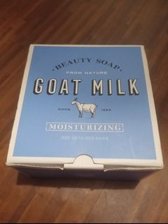 ‼️ SALE ‼️ Goat's Milk Body Soap Bar 🤍