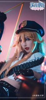 出 吊带袜天使潘迪警服包wig63004929746049117