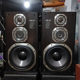 Akai 3way speaker 130w Japan bass reflex