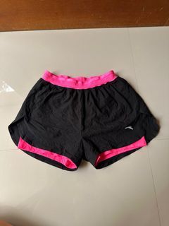 Anta sport shorts S