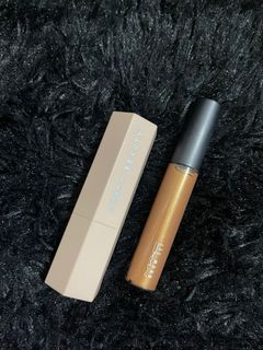 AUTHENTIC FENTY BEAUTY HIGHLIGHTER & MAC BROW SET