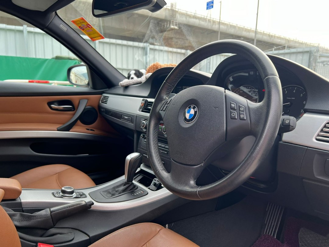BMW 325i Sedan (A)62863132560513114