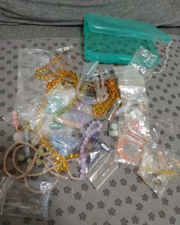 Bundle Stones and Beads for Arts and Crafts