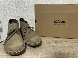 Clarks suede  shoes light brown
