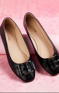 Code black buckle detail flat shoes for women