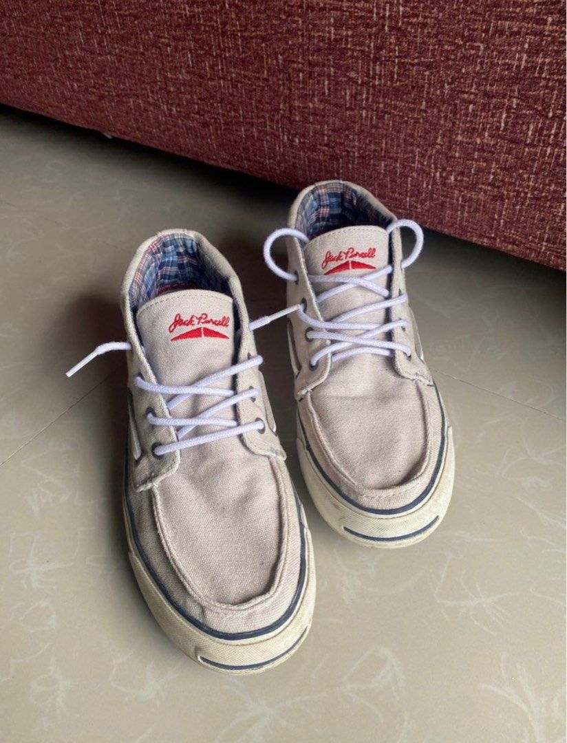 Converse Jack Purcell sneakers for mens (Category: Sneakers) located in Cainta. Submitted by p3spreloved (Listing ID 1303330391, Image 1). Description: Size 9US VGUC Payment via Gcash.