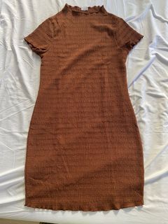 (Category: ) located in . Submitted by decluttersbymar (Listing ID 1303325244, Image 1). Description: .