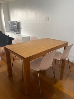 Dining table sets
