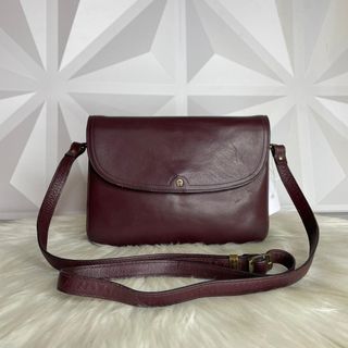 (Kategori: ) berada di . Dikirim oleh bagsie.vintage (ID iklan 1303283864, Gambar 1). Deskripsi: .