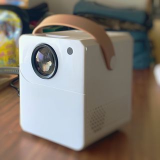Expose 4k Smart Mini Projector with stand