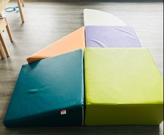 (Category: ) located in . Submitted by lotusdesign (Listing ID 1303261284, Image 1). Description: .