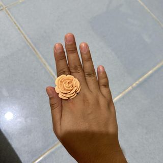 Flower ring rose ring