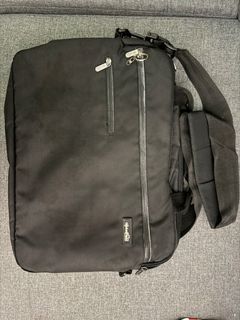 Genius Laptop Bag
